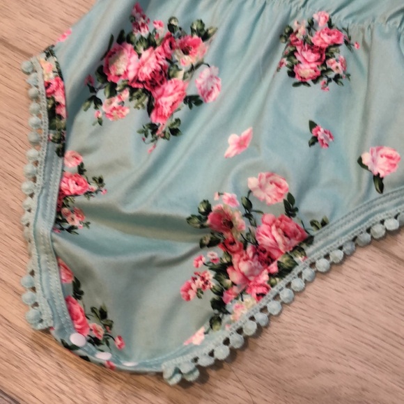 Infant Romper - Picture 4 of 4